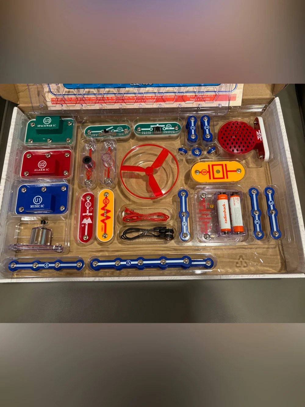 Snap Circuits Jr. Kids Electronics Kit - Blue & Red